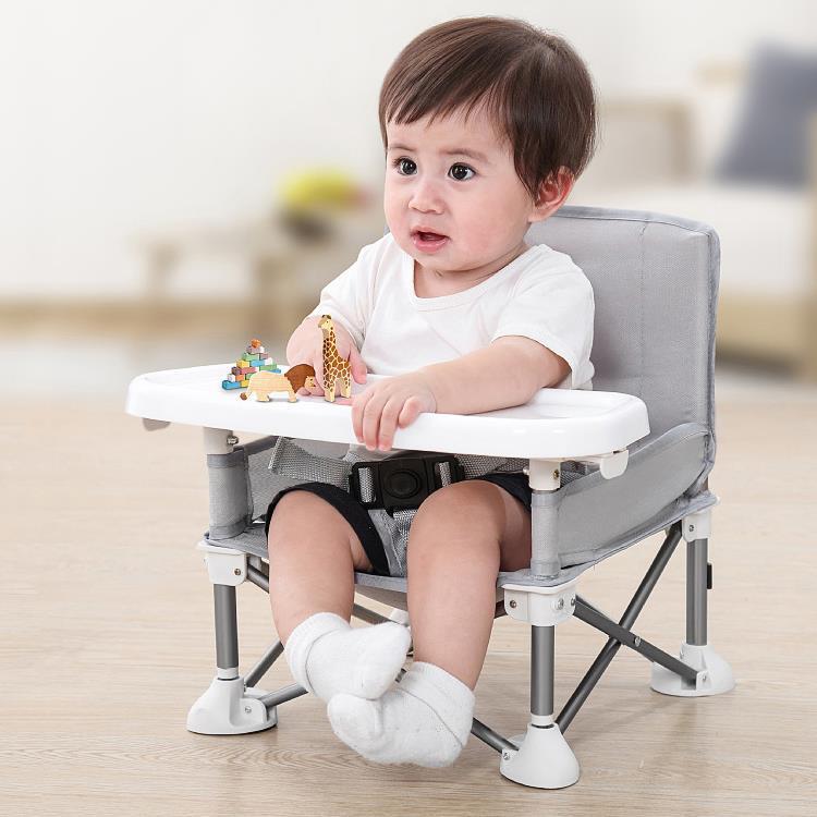Chaise haute bébé